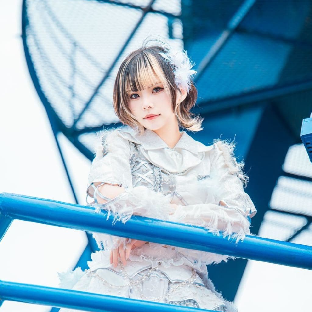 夏烧Eri头像